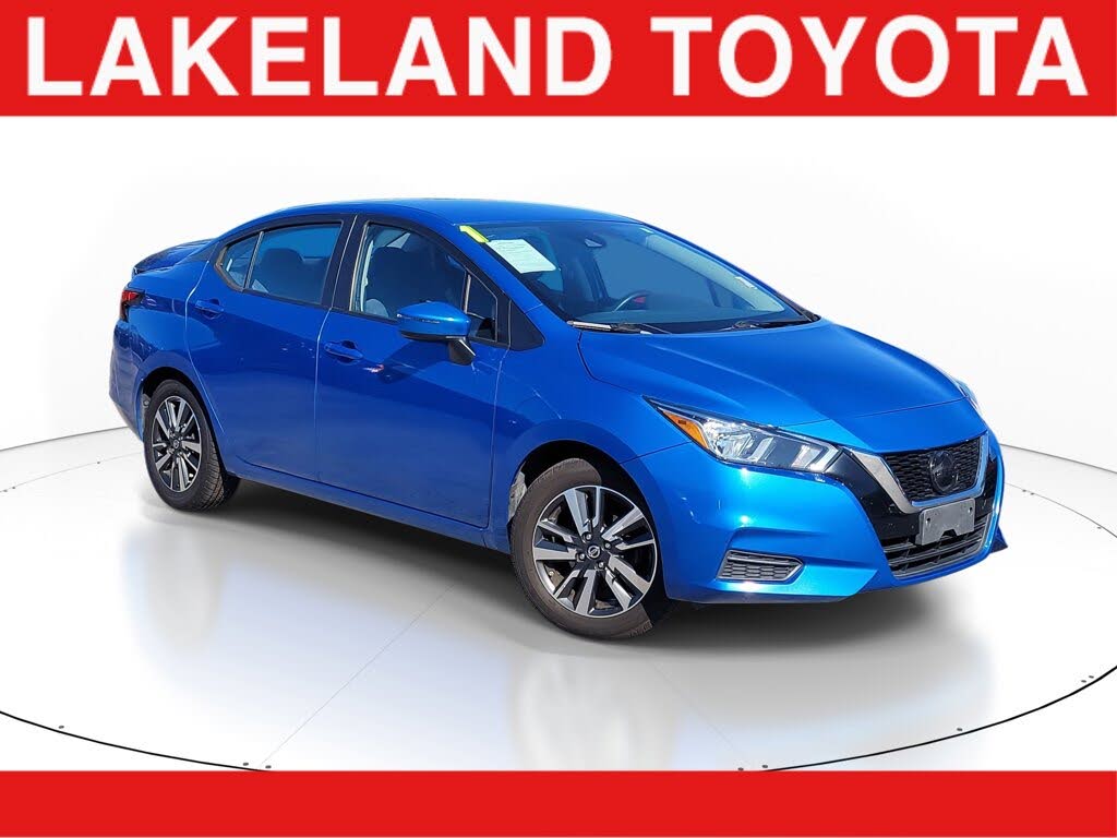 2021 Nissan Versa SV FWD