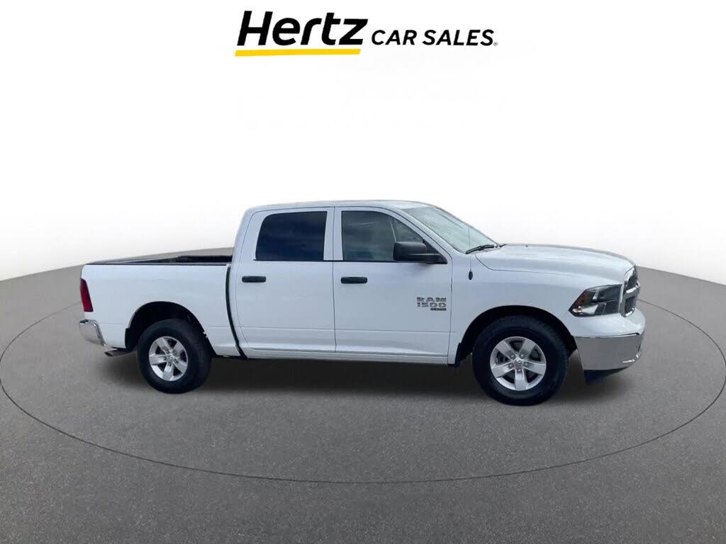 2022 RAM 1500 Classic SLT Crew Cab RWD