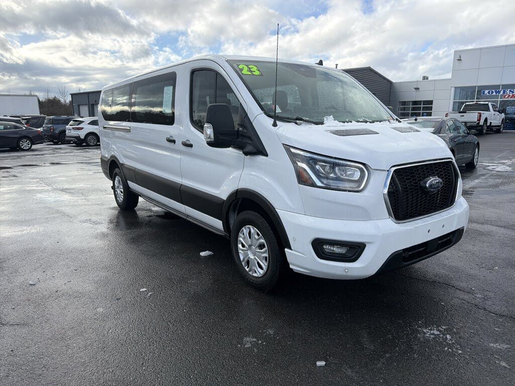 2023 Ford Transit Passenger 350 XLT Low Roof LB RWD