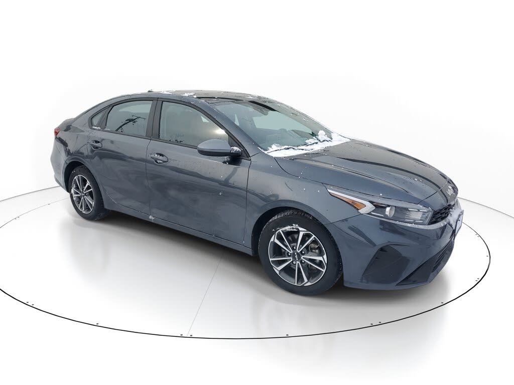 2023 Kia Forte LXS FWD