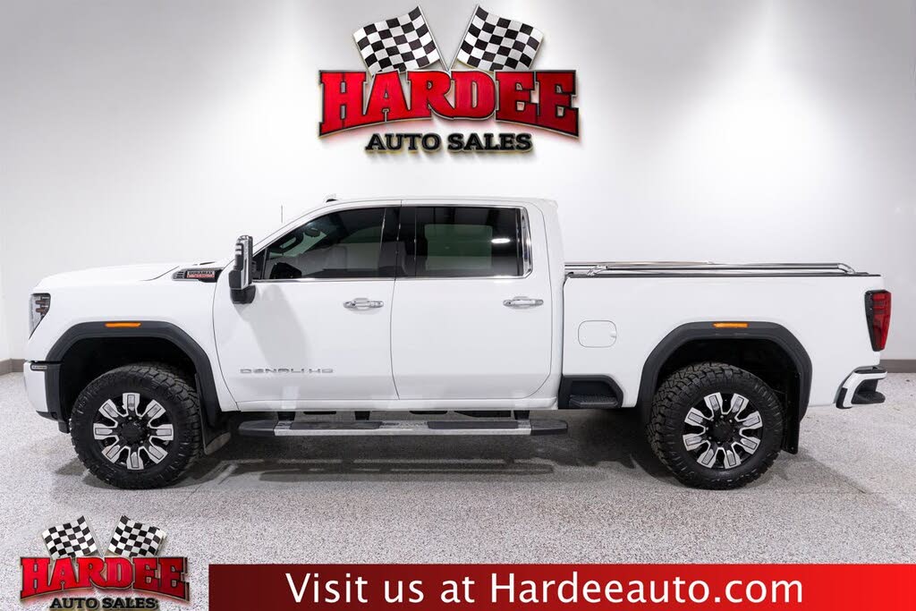 2024 GMC Sierra 2500HD Denali Crew Cab 4WD