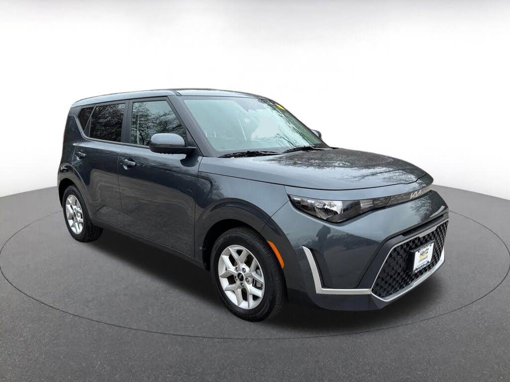 2025 Kia Soul LX FWD