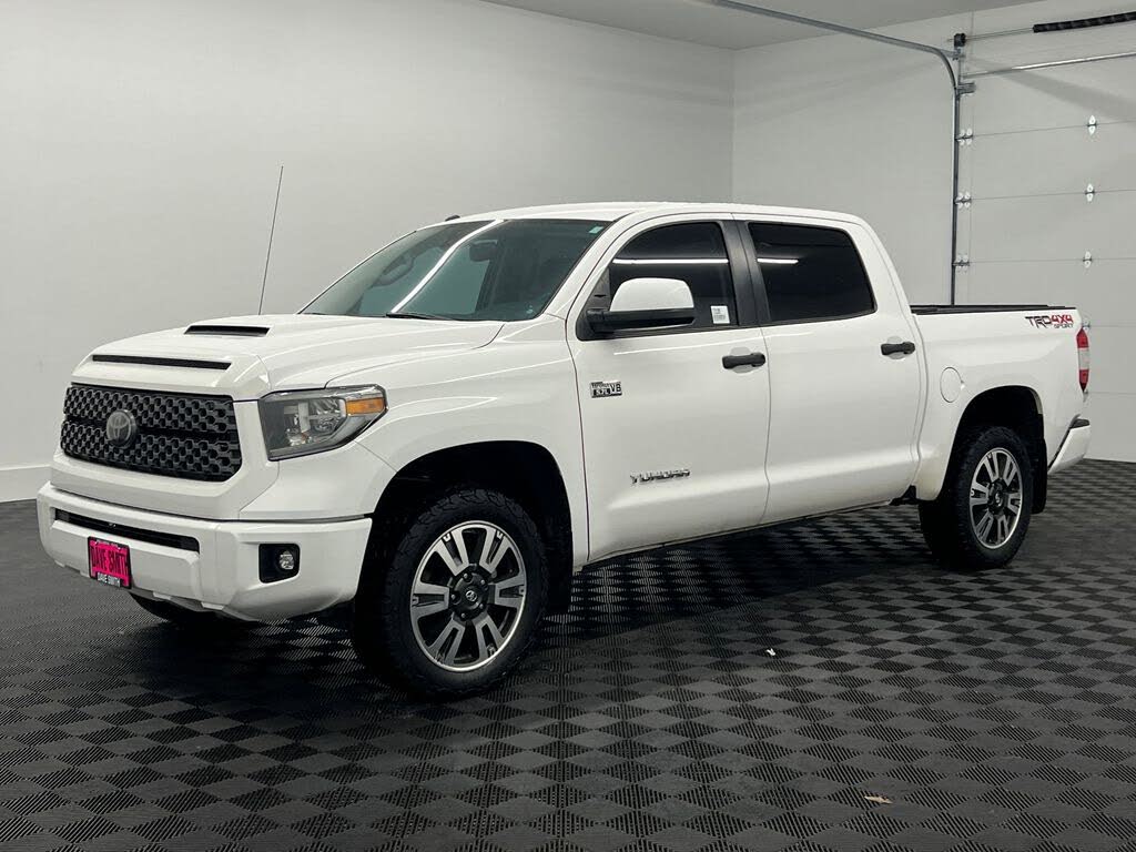 2018 Toyota Tundra SR5 CrewMax 5.7L 4WD