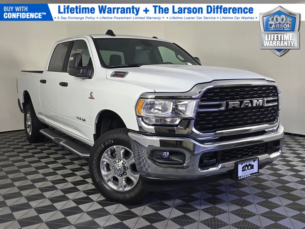 2024 RAM 2500 Big Horn Crew Cab 4WD