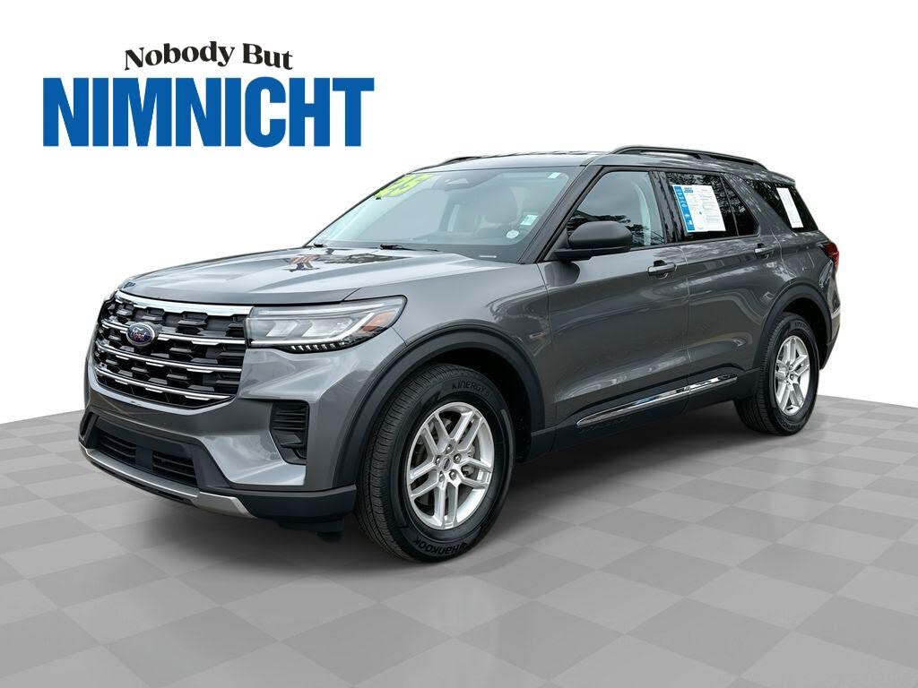 2025 Ford Explorer Active RWD