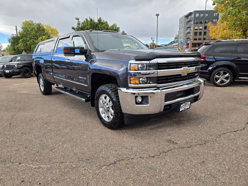 2015 Chevrolet Silverado 2500HD LTZ Crew Cab 4WD
