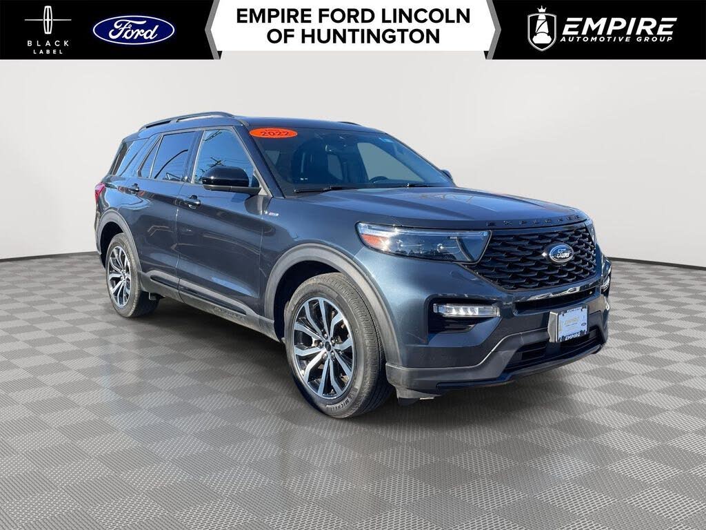 2022 Ford Explorer ST-Line AWD