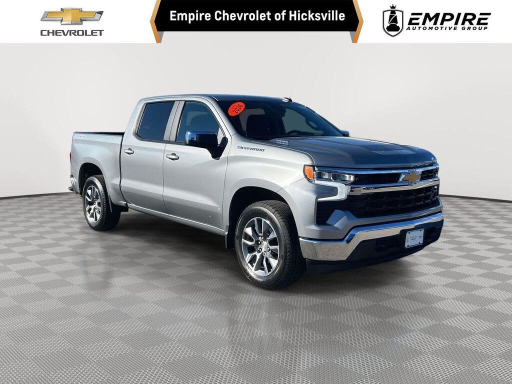 2026 Chevrolet Silverado 1500 LT Crew Cab 4WD