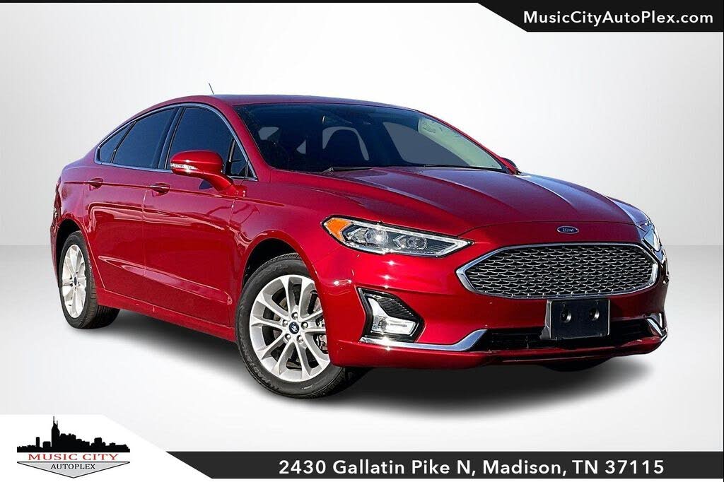 2020 Ford Fusion Energi Titanium FWD
