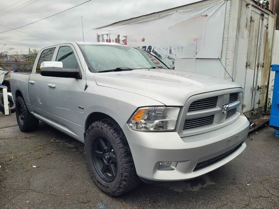 2011 RAM 1500 Sport Crew Cab 4WD