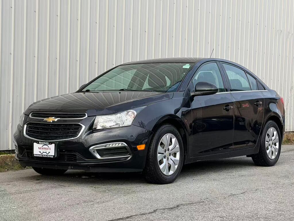Chevrolet Cruze 1LT Sedan FWD 2015