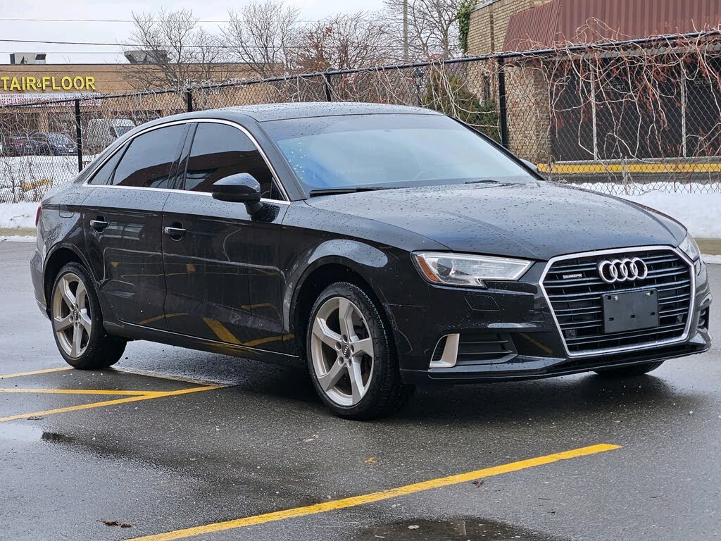 Audi A3 quattro Premium 45 TFSI Sedan 2019