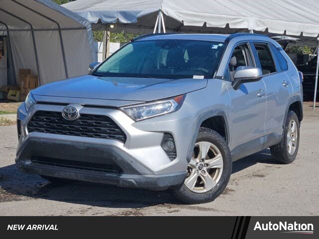 2020 Toyota RAV4 XLE FWD