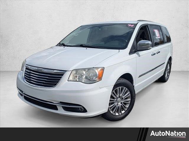2014 Chrysler Town & Country Touring-L FWD