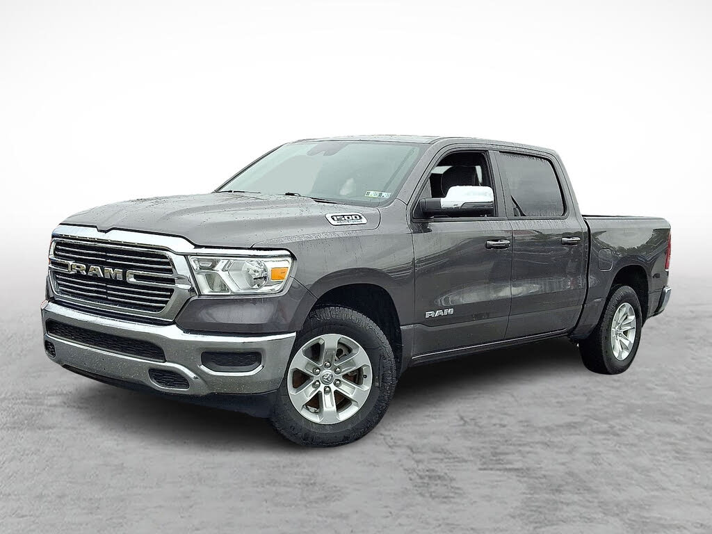 2024 RAM 1500 Laramie Crew Cab 4WD