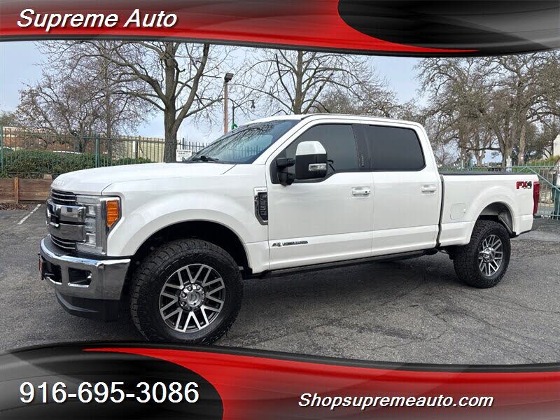 2018 Ford F-250 Super Duty Lariat Crew Cab 4WD