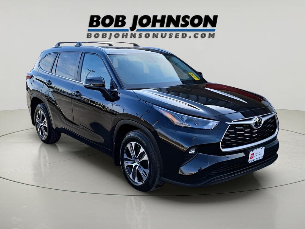 2023 Toyota Highlander XLE AWD