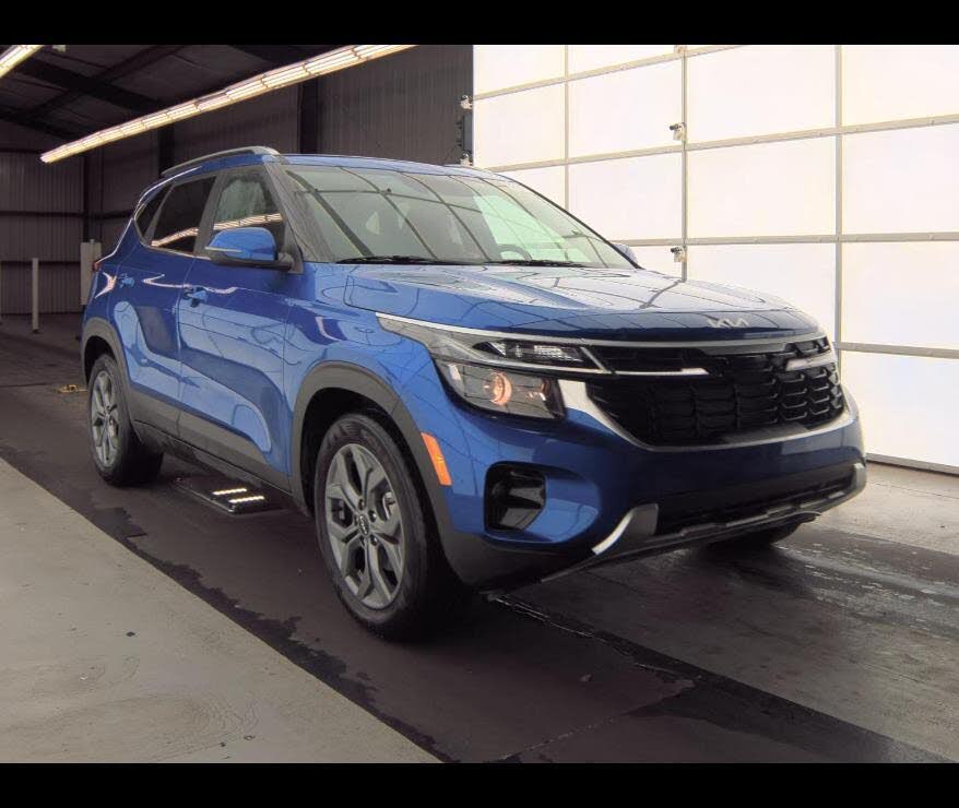 2024 Kia Seltos S FWD