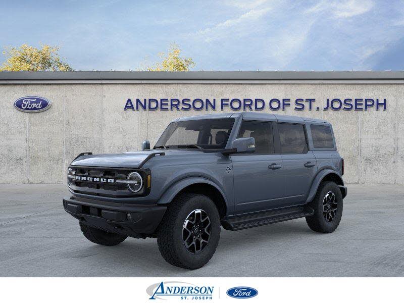 2025 Ford Bronco Outer Banks 4-Door 4WD