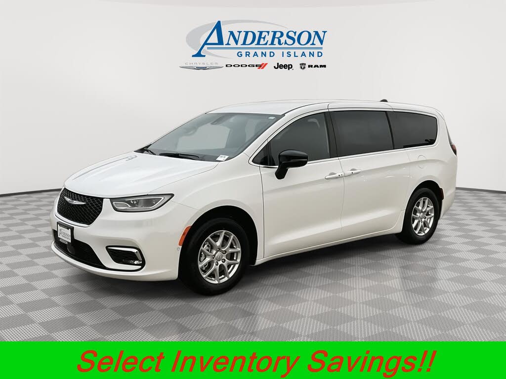 2026 Chrysler Pacifica Select FWD