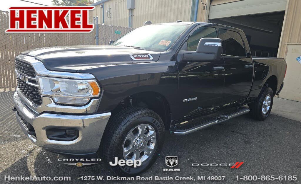2024 RAM 2500 Big Horn Crew Cab 4WD