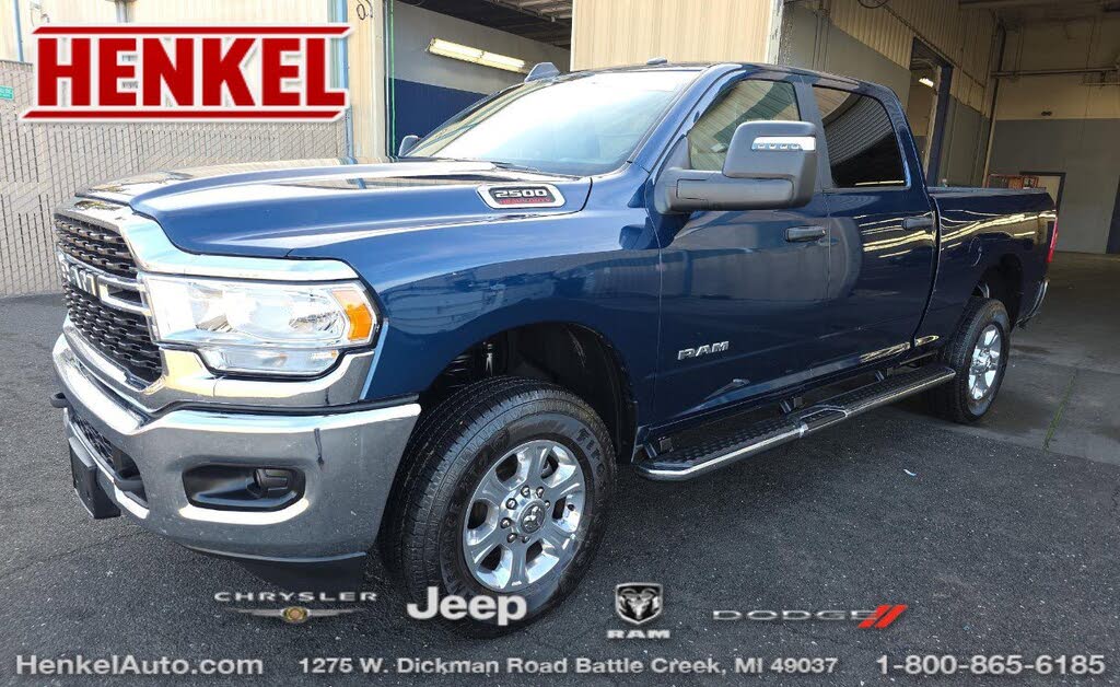 2024 RAM 2500 Big Horn Crew Cab 4WD