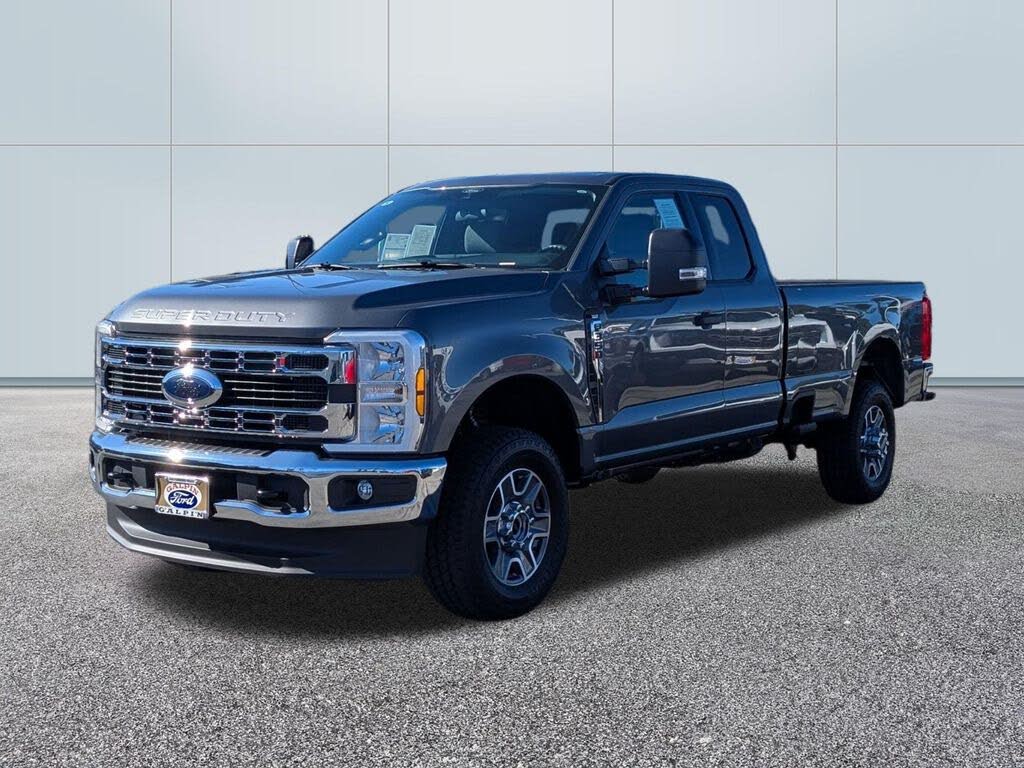 2025 Ford F-350 Super Duty XLT SuperCab LB 4WD