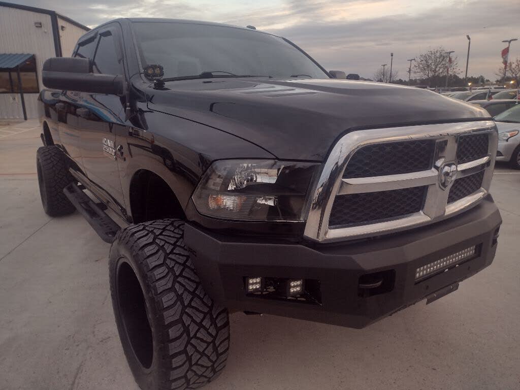 2015 RAM 2500 Tradesman Crew Cab 4WD