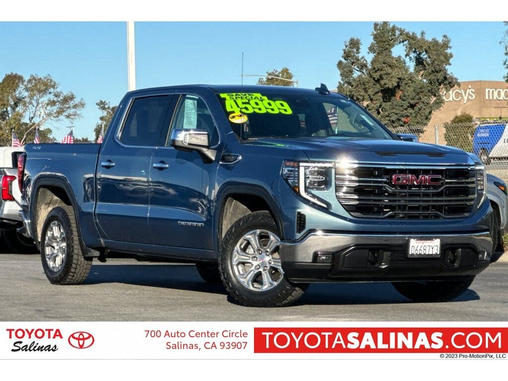 2024 GMC Sierra 1500 SLT Crew Cab 4WD