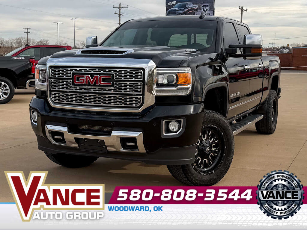 2019 GMC Sierra 2500HD Denali Crew Cab 4WD