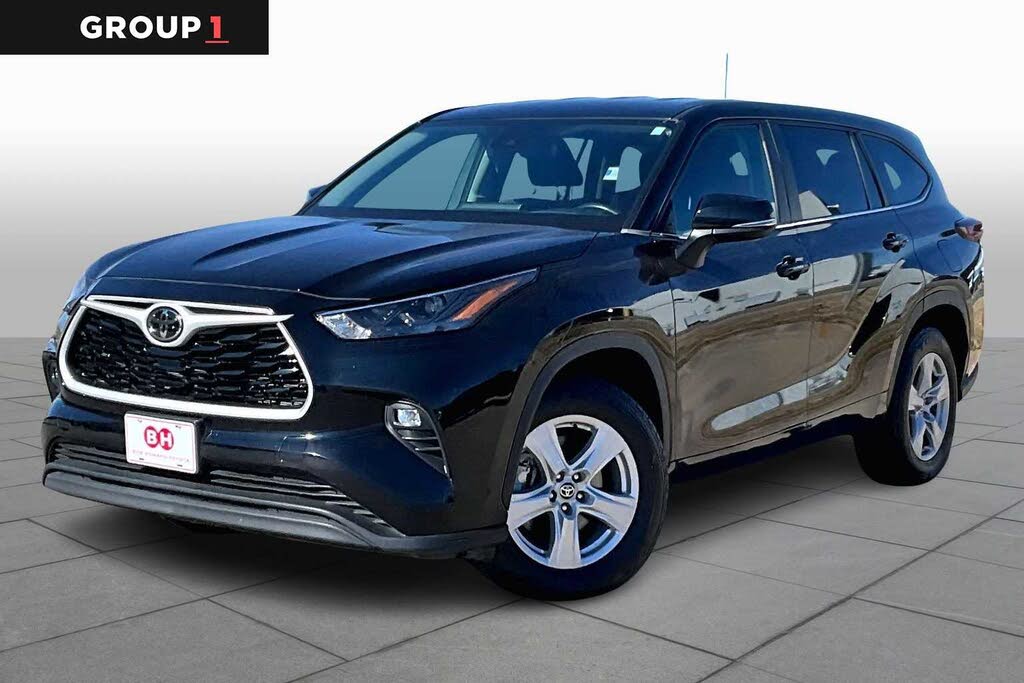 2024 Toyota Highlander LE FWD