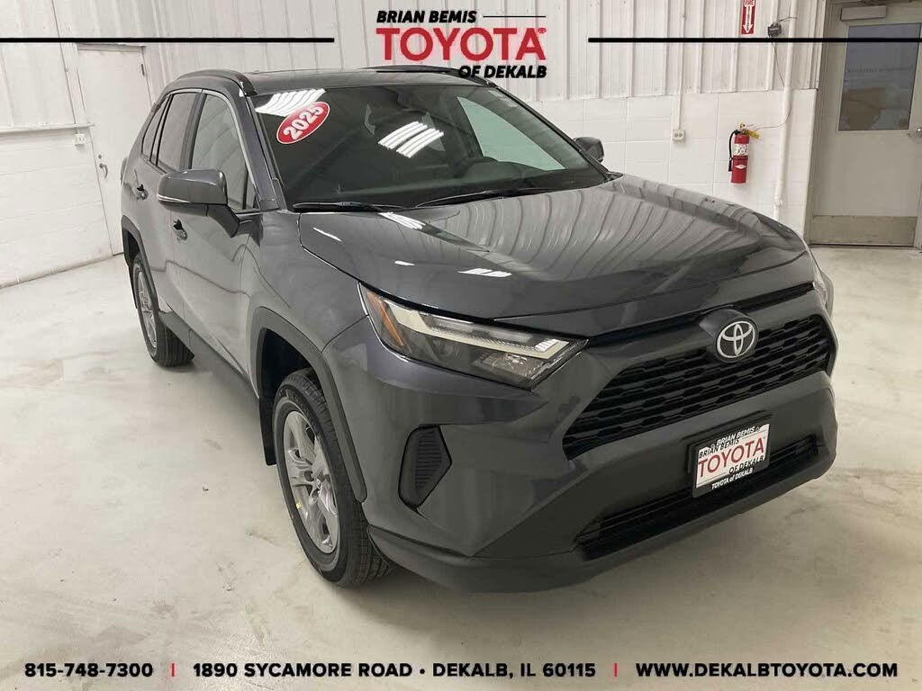 2025 Toyota RAV4 XLE AWD
