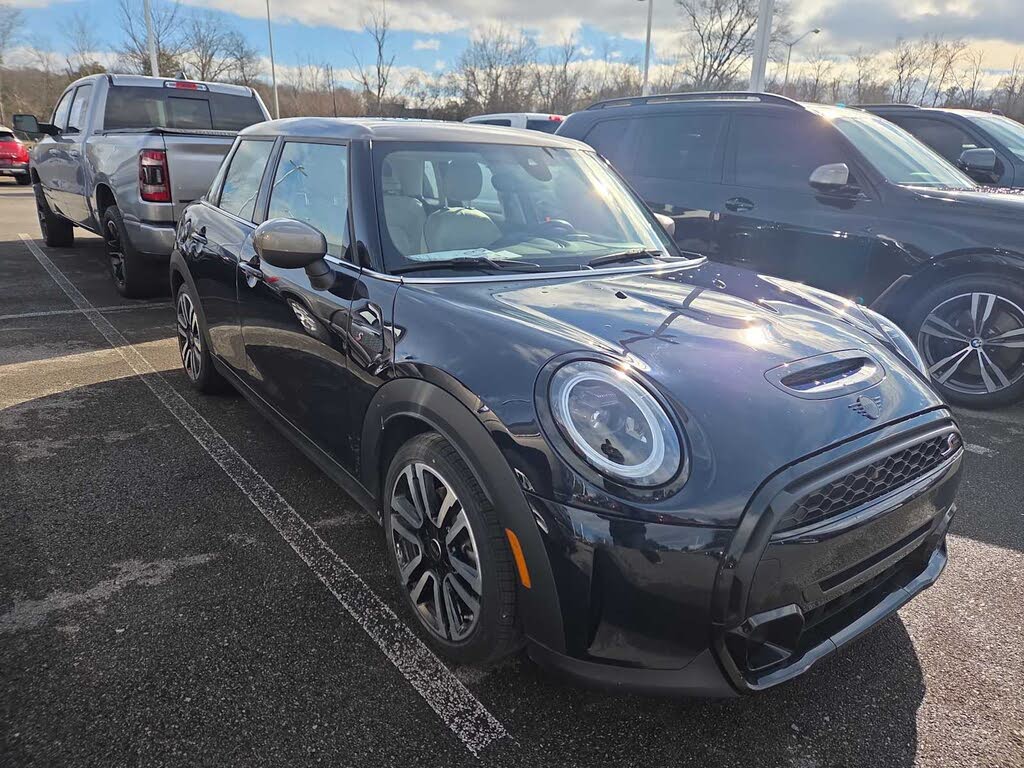 2022 MINI Cooper S 4-Door Hatchback FWD