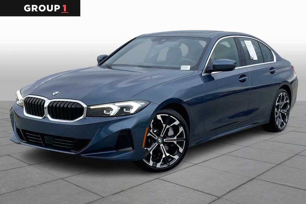 2025 BMW 3 Series 330i RWD