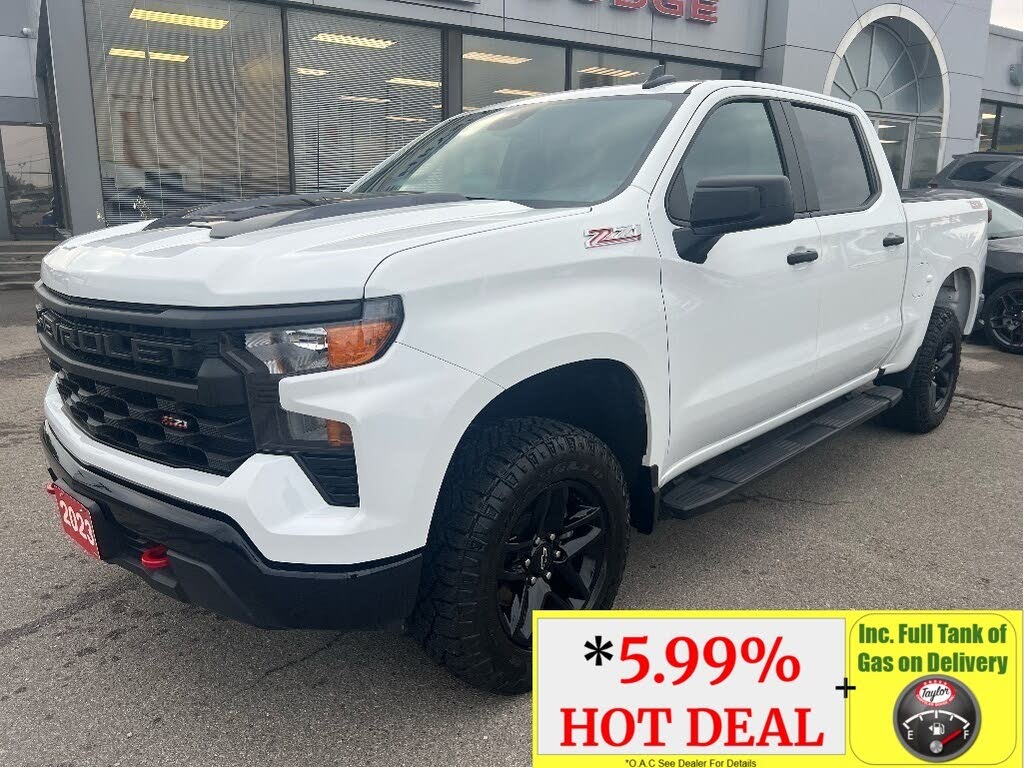 Chevrolet Silverado 1500 Custom Trail Boss Crew Cab 4WD 2023