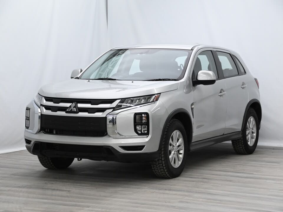 2024 Mitsubishi RVR ES AWC