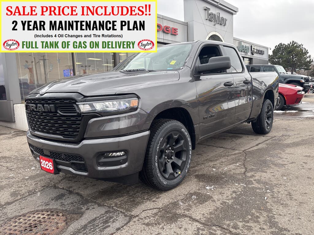 RAM 1500 Express Quad Cab 4WD 2026