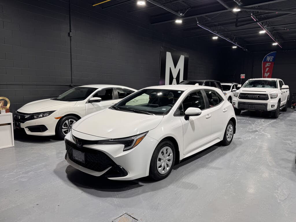 Toyota Corolla Hatchback SE FWD 2023
