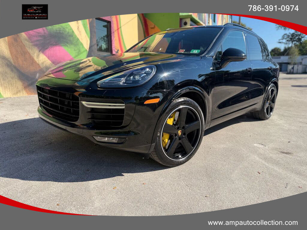 2016 Porsche Cayenne Turbo S AWD