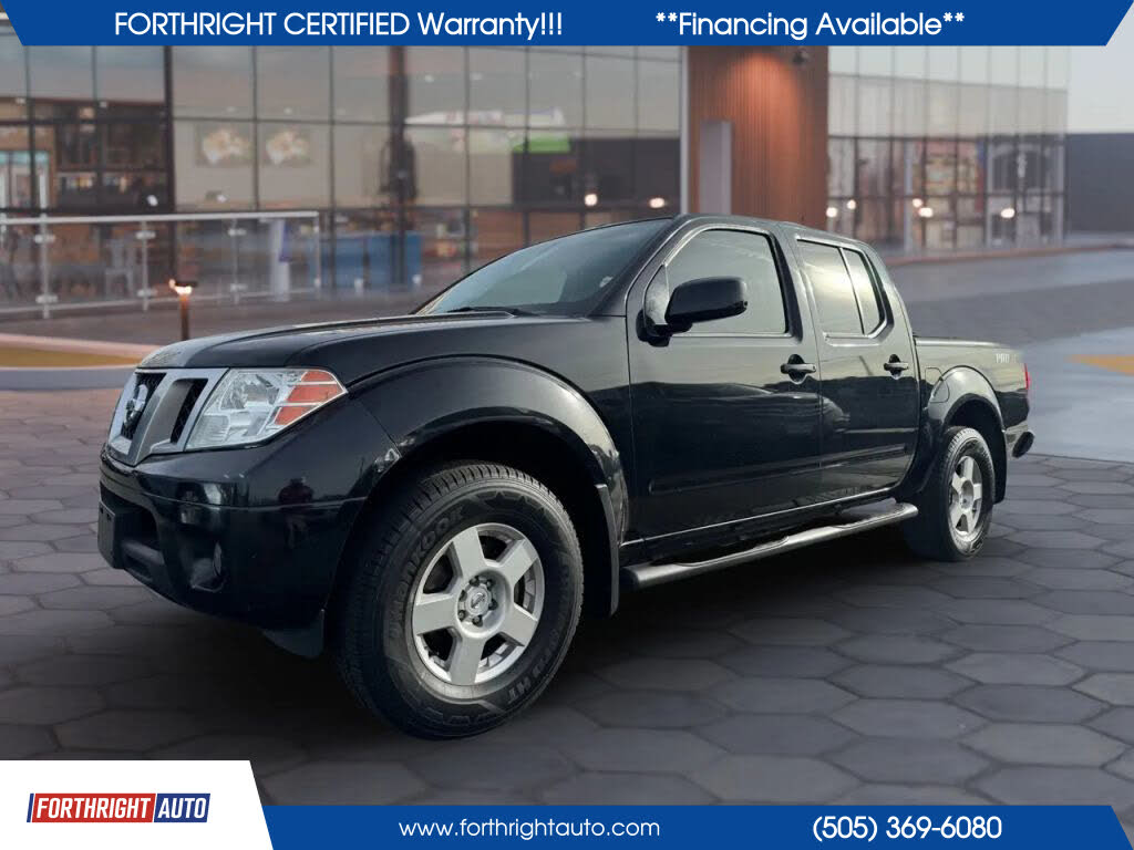 2017 Nissan Frontier PRO-4X Crew Cab 4WD