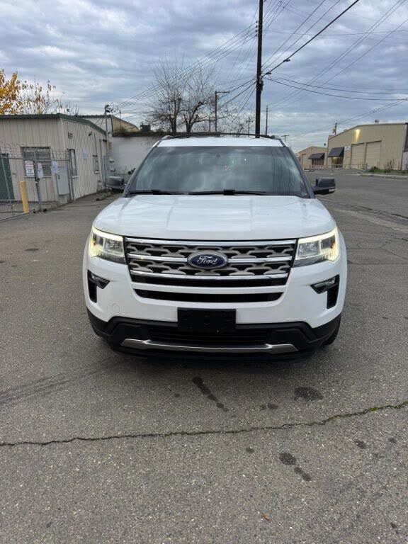 2018 Ford Explorer XLT AWD