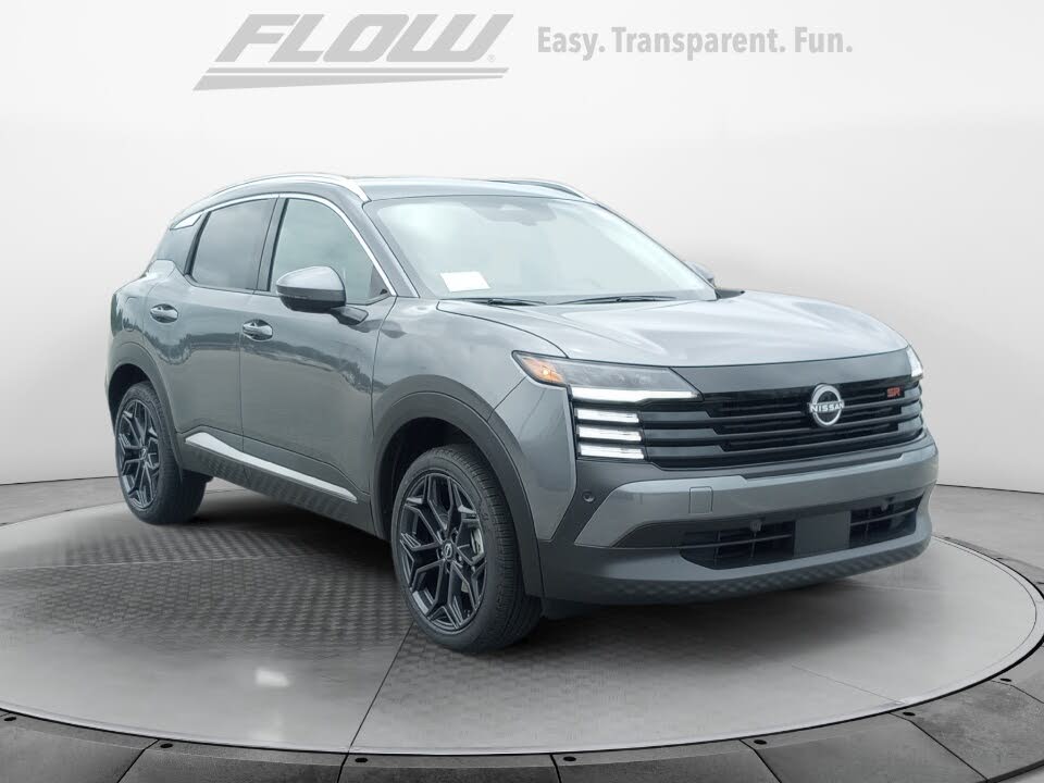 2025 Nissan Kicks SR FWD