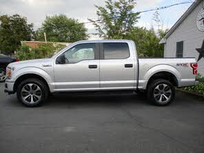 Ford F-150 XL SuperCrew 4WD