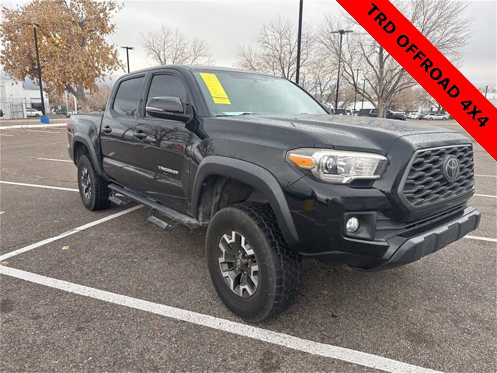 2017 Toyota Tacoma SR5 V6 Double Cab 4WD