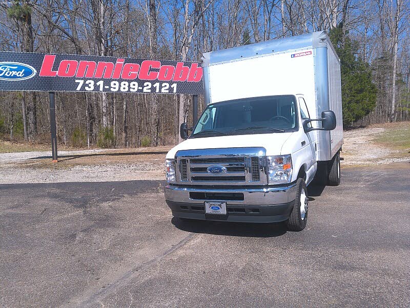 2024 Ford E-Series Chassis E-350 SD Cutaway SB RWD