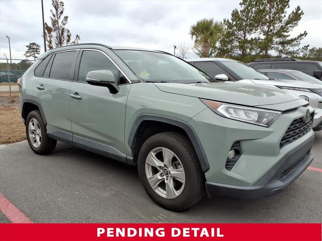 2019 Toyota RAV4 XLE FWD