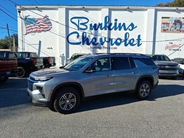 2026 Chevrolet Traverse LT FWD