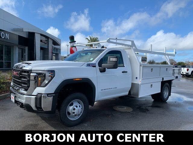 2026 GMC Sierra 3500HD Chassis Pro Regular Cab RWD