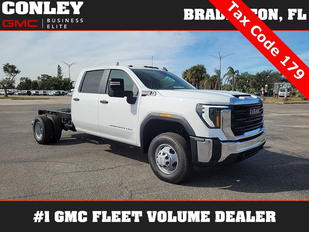 2026 GMC Sierra 3500HD Chassis Pro Crew Cab 4WD