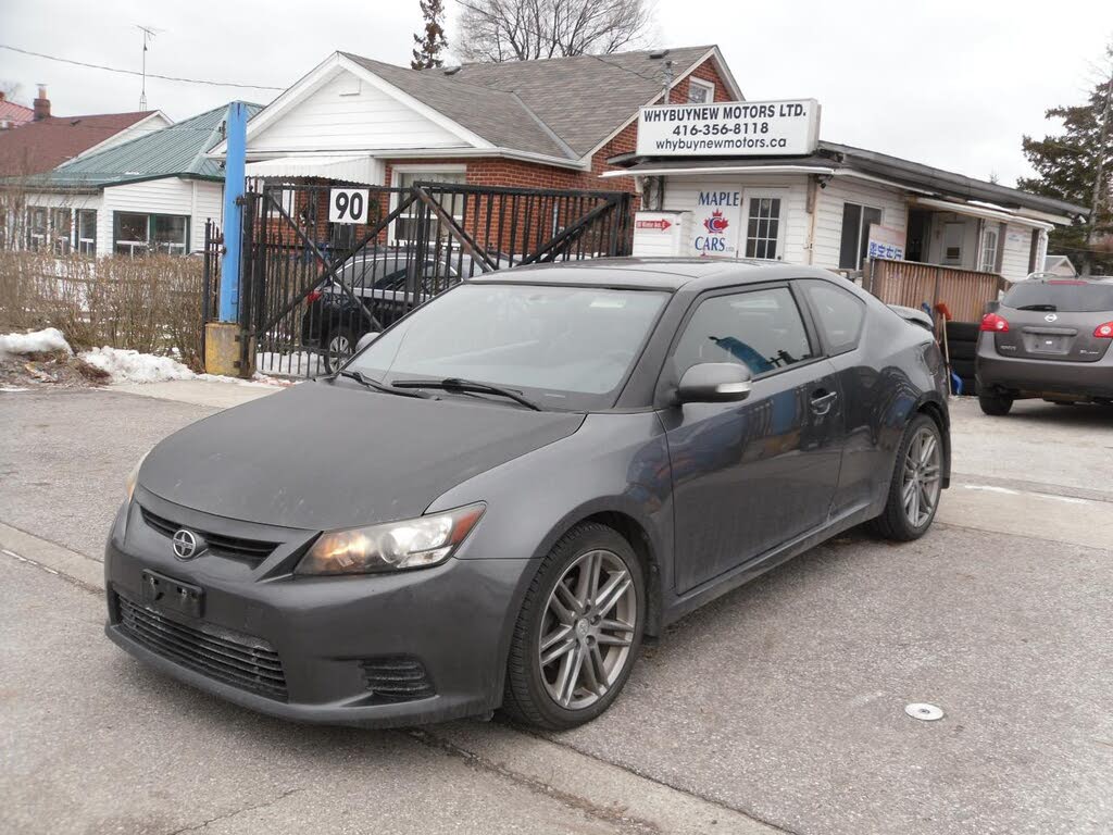 Scion tC Base 2011